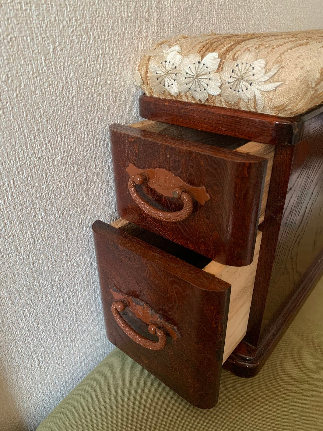 脇息 昭和レトロ 和室インテリア アンティーク | Japanese Kyosoku Armrest Showa Retro Vintage