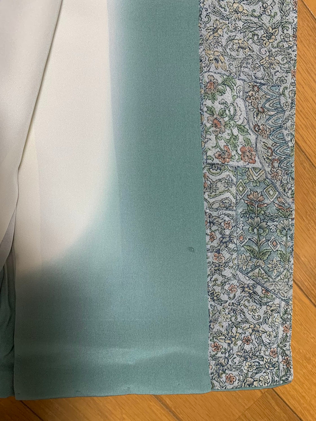小紋 更紗調 縮繍 正絹 リサイクル | Japanese Komon Kimono Sarasa Chirimen Silk Vintage