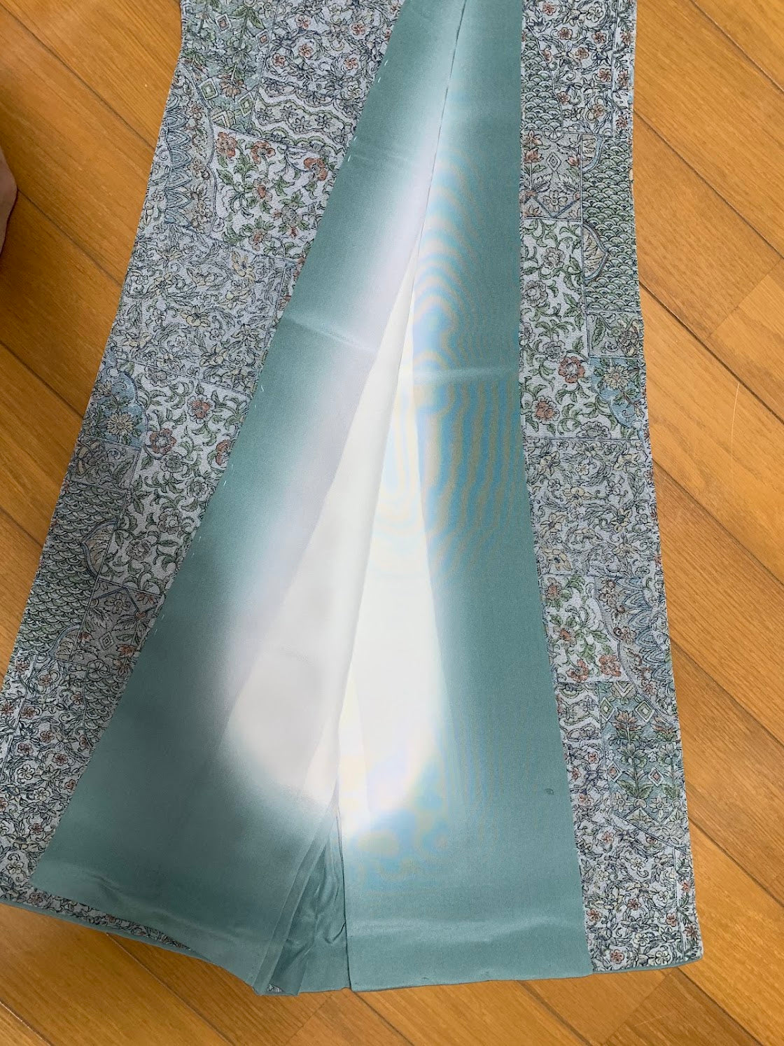 小紋 更紗調 縮繍 正絹 リサイクル | Japanese Komon Kimono Sarasa Chirimen Silk Vintage